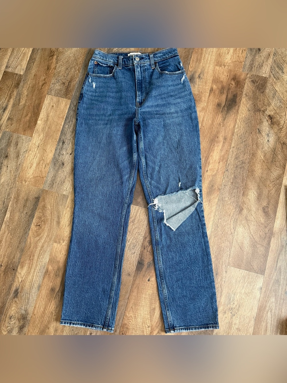 A&F The 90’s Straight UHR Curve Love 27/4R